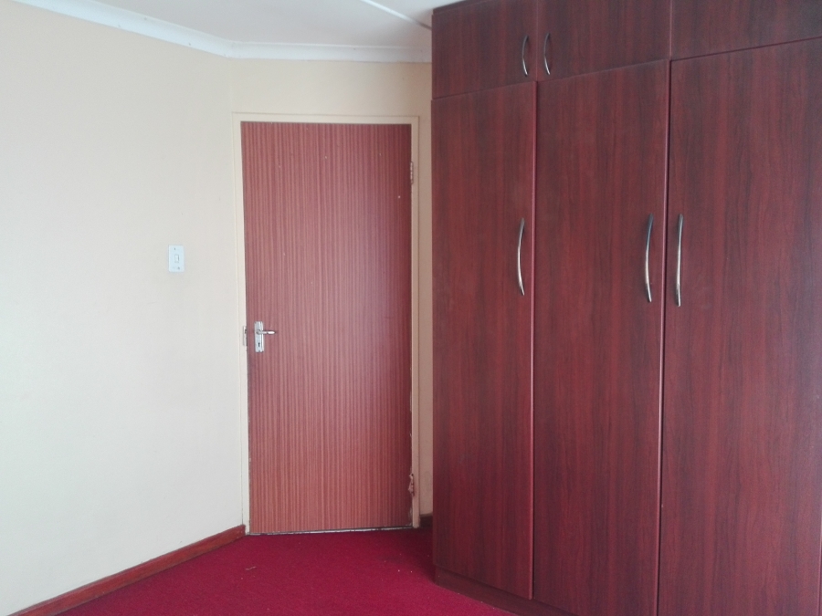To Let 3 Bedroom Property for Rent in Haven Hills Eastern Cape